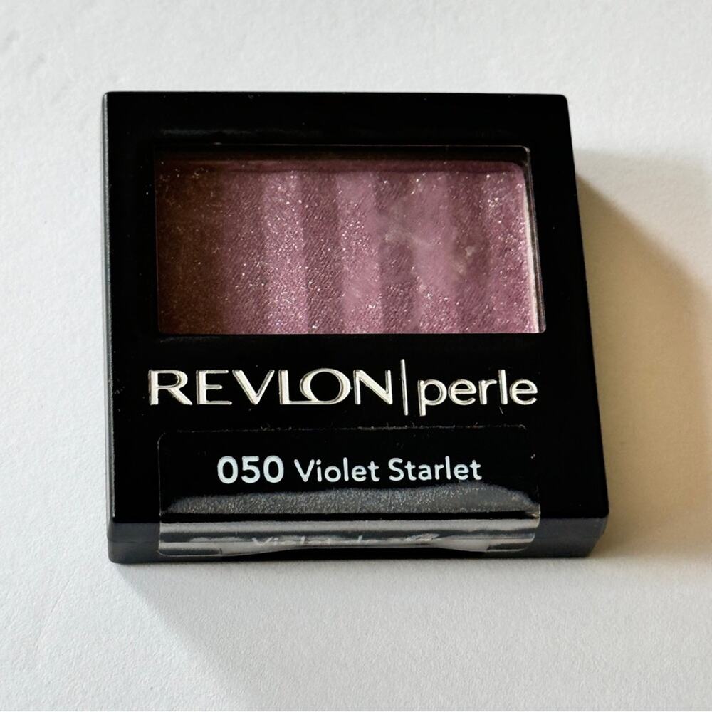 Revlon Perle Luminous Violet Starlet Makeup Eyeshadow Beauty Accessories NWT - Picture 2 of 4